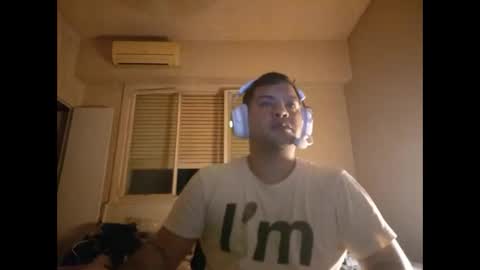 Snapshot of morocho777 chatting on 02-23-26, 05:16 Bruno online show from 02-23-26, 05:16