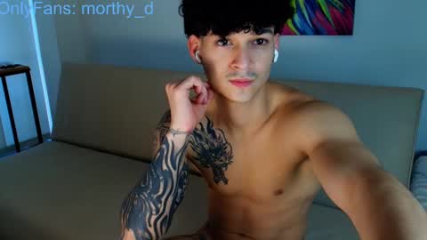 Snapshot of morthy_downey chatting on 12-04-24, 08:40 Morthy online show from 12-04-24, 08:40