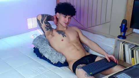 Snapshot of morthy_downey chatting on 12-06-24, 04:17 Morthy online show from 12-06-24, 04:17