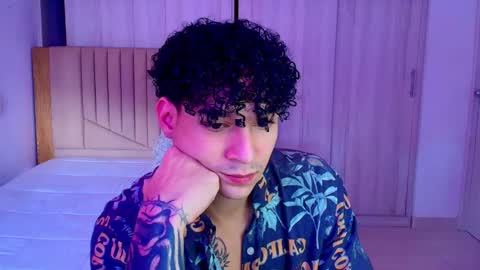 Snapshot of morthy_downey chatting on 01-09-25, 02:18 Morthy online show from 01-09-25, 02:18