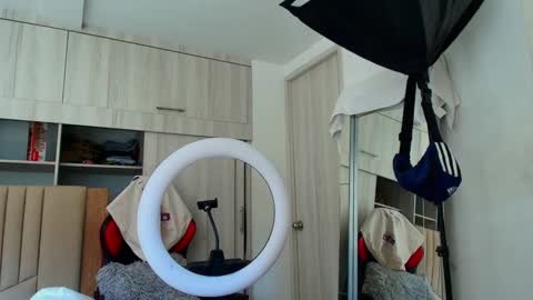 Snapshot of morthy_downey chatting on 01-18-25, 07:15 Morthy online show from 01-18-25, 07:15