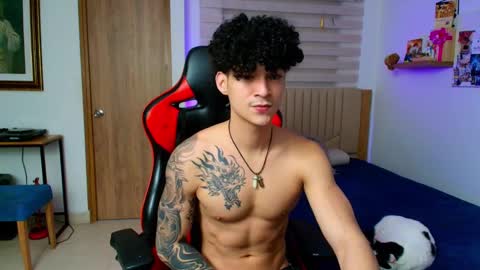 Snapshot of morthy_downey chatting on 02-25-25, 12:24 Morthy online show from 02-25-25, 12:24