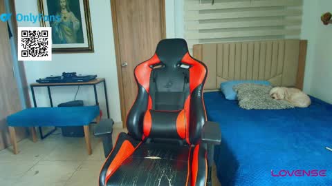 Snapshot of morthy_downey chatting on 03-07-25, 06:11 Morthy online show from 03-07-25, 06:11