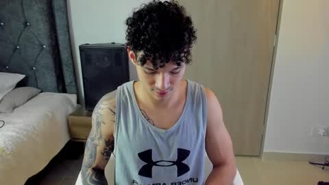 Snapshot of morthy_downey chatting on 10-23-25, 01:05 Morthy online show from 10-23-25, 01:05