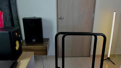 Snapshot of morthy_downey chatting on 11-20-25, 12:11 Morthy online show from 11-20-25, 12:11