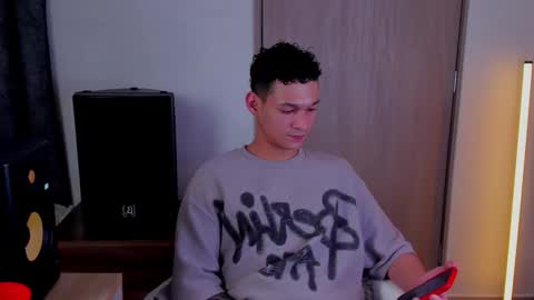 Snapshot of morthy_downey chatting on 11-21-25, 12:54 Morthy online show from 11-21-25, 12:54