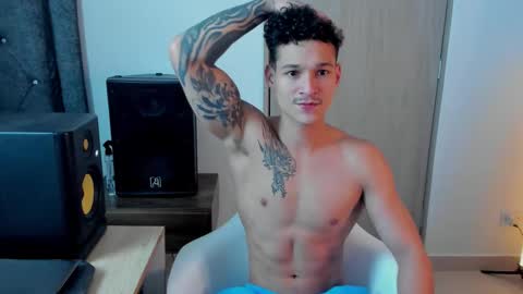 Snapshot of morthy_downey chatting on 12-04-25, 11:24 Morthy online show from 12-04-25, 11:24