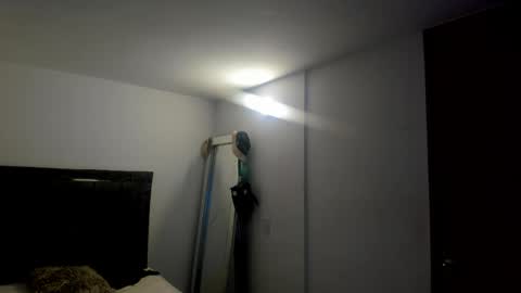 Snapshot of morthy_downey chatting on 05-22-26, 06:09 Morthy online show from 05-22-26, 06:09
