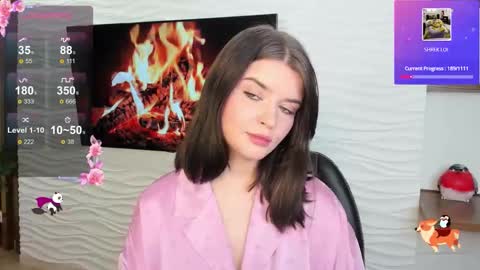 Snapshot of morygirl chatting on 10-18-25, 02:29 mori online show from 10-18-25, 02:29