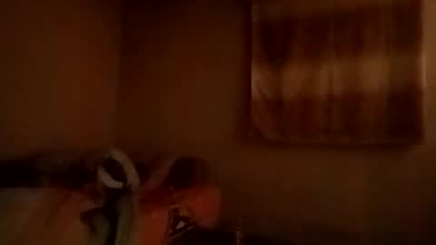 Snapshot of mospeleu chatting on 05-12-26, 01:58 Nomadu online show from 05-12-26, 01:58