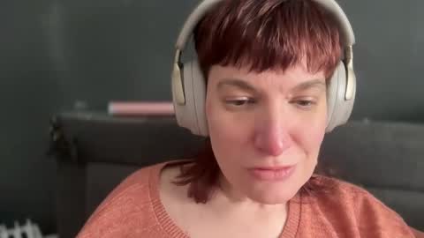 Mossy Mommy online show from 02-16-25, 08:11