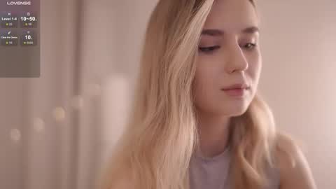 Snapshot of motherlode_ chatting on 09-12-25, 04:51 MIRA online show from 09-12-25, 04:51