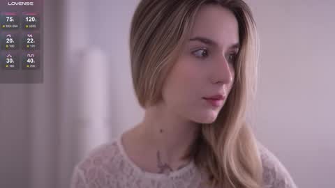 Snapshot of motherlode_ chatting on 10-26-25, 10:10 MIRA online show from 10-26-25, 10:10