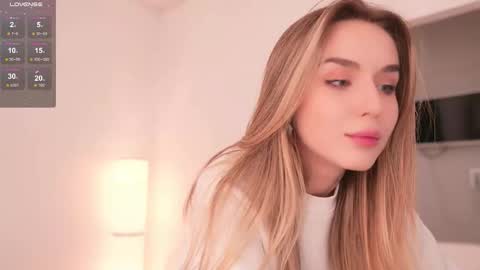 Snapshot of motherlode_ chatting on 11-15-25, 04:36 MIRA online show from 11-15-25, 04:36