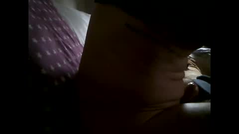 Snapshot of mowgli1977 chatting on 12-12-24, 11:29 mowgli1977 online show from 12-12-24, 11:29