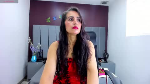 Snapshot of moxa_hot chatting on 10-03-25, 03:09 moxa hot online show from 10-03-25, 03:09