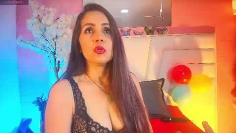 Snapshot of moxa_hot chatting on 06-25-26, 04:55 moxa hot online show from 06-25-26, 04:55