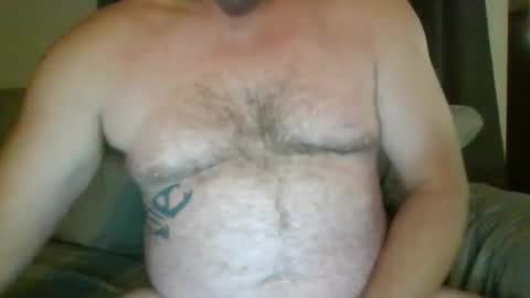 Snapshot of mr1bucket chatting on 10-08-25, 01:03 mr1bucket online show from 10-08-25, 01:03