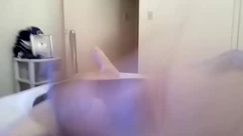 Snapshot of mr732995 chatting on 01-15-25, 04:57 mr732995 online show from 01-15-25, 04:57