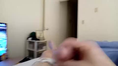 Snapshot of mr732995 chatting on 02-10-25, 03:35 mr732995 online show from 02-10-25, 03:35