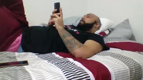 Snapshot of mr8plus chatting on 01-10-25, 02:57 Mr8 online show from 01-10-25, 02:57