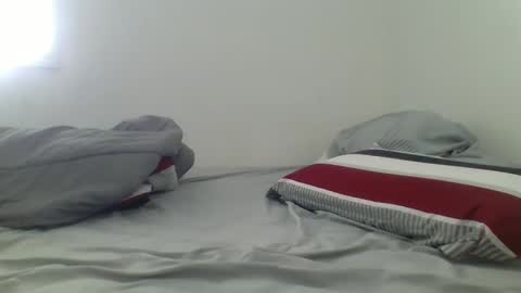 Snapshot of mr8plus chatting on 01-24-25, 05:21 Mr8 online show from 01-24-25, 05:21