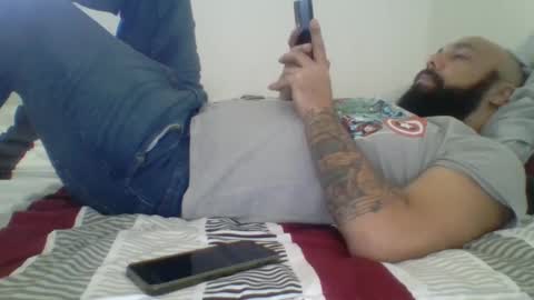 Snapshot of mr8plus chatting on 01-27-25, 06:52 Mr8 online show from 01-27-25, 06:52