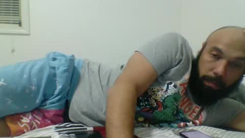 Snapshot of mr8plus chatting on 01-28-25, 04:08 Mr8 online show from 01-28-25, 04:08