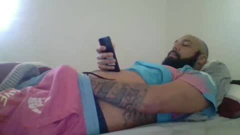 Snapshot of mr8plus chatting on 01-28-25, 09:19 Mr8 online show from 01-28-25, 09:19