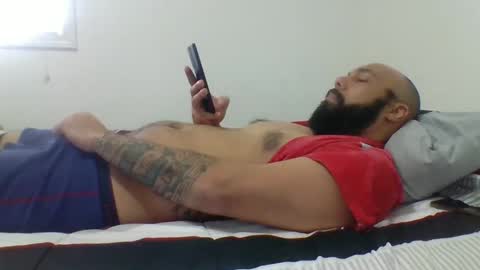 Snapshot of mr8plus chatting on 01-31-25, 09:05 Mr8 online show from 01-31-25, 09:05