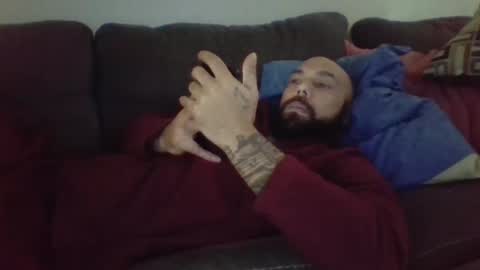 Snapshot of mr8plus chatting on 02-11-25, 05:18 Mr8 online show from 02-11-25, 05:18