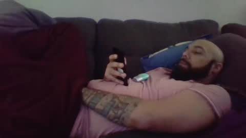 Snapshot of mr8plus chatting on 02-14-25, 05:57 Mr8 online show from 02-14-25, 05:57