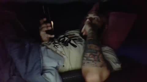 Snapshot of mr8plus chatting on 03-11-25, 04:43 Mr8 online show from 03-11-25, 04:43