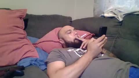 Snapshot of mr8plus chatting on 09-11-25, 10:32 Mr8 online show from 09-11-25, 10:32