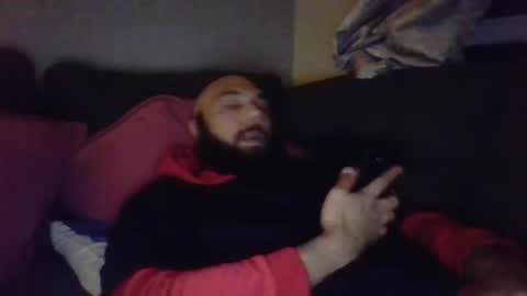 Snapshot of mr8plus chatting on 12-15-25, 12:48 Mr8 online show from 12-15-25, 12:48