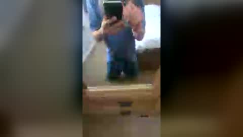 Snapshot of mr__bluesky_ chatting on 07-19-26, 08:40 mr__bluesky_ online show from 07-19-26, 08:40