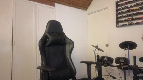 Andy online show from 03-03-25, 09:05