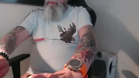 mr_boombastic2021 online show from 05-23-26, 09:46
