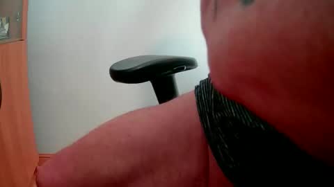 Snapshot of mr_funtease chatting on 03-06-26, 10:50 Fit and Fun....10 Hung online show from 03-06-26, 10:50