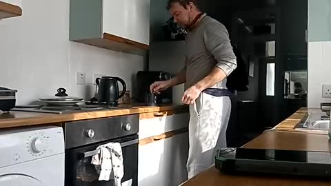 mr_i_ online show from 02-18-25, 11:44