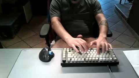 mr_kaa online show from 05-24-26, 04:23