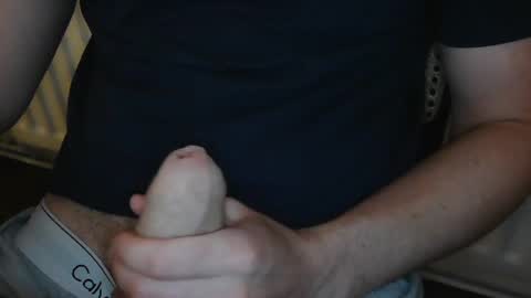 Snapshot of mr_magnum20 chatting on 07-20-26, 09:39 mr_magnum20 online show from 07-20-26, 09:39