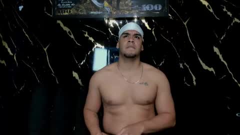 Snapshot of mr_maximo chatting on 06-15-26, 05:09 mr_maximo online show from 06-15-26, 05:09