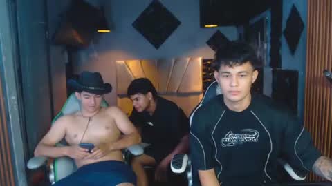 mr_mois online show from 06-23-26, 05:38