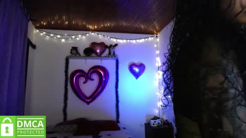 Snapshot of mr_mrscurie chatting on 12-28-24, 11:59 Mr Mrs Curie online show from 12-28-24, 11:59