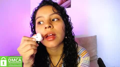 Snapshot of mr_mrscurie chatting on 02-07-25, 09:48 Mr Mrs Curie online show from 02-07-25, 09:48