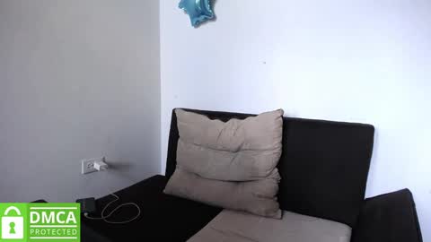 Snapshot of mr_mrscurie chatting on 02-10-25, 08:42 Mr Mrs Curie online show from 02-10-25, 08:42