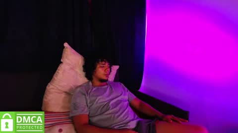 Snapshot of mr_mrscurie chatting on 03-06-25, 11:09 Mr Mrs Curie online show from 03-06-25, 11:09