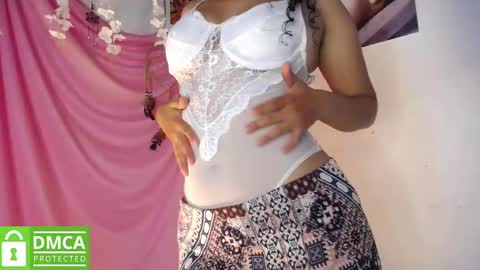 Snapshot of mr_mrscurie chatting on 10-04-25, 03:32 Mr Mrs Curie online show from 10-04-25, 03:32