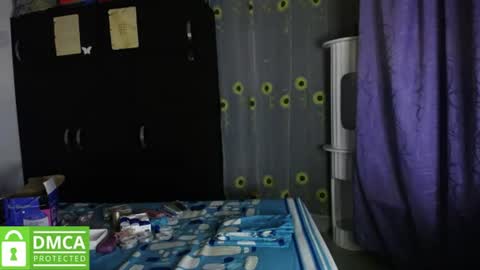 Mr  Mrs Curie online show from 06-19-26, 01:10